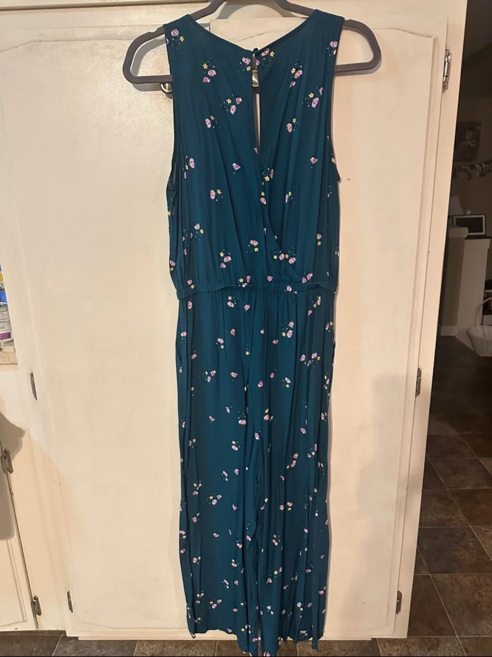 Old Navy Teal V-Neck Floral Sleeveless Jumpsuit